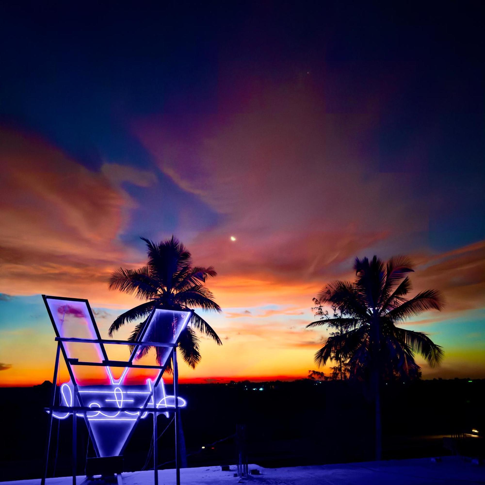 V Hotel In Paje Luaran gambar